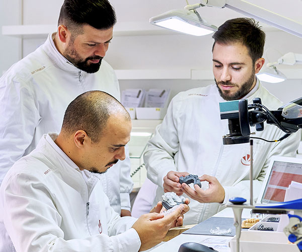 imperium_copertina_laboratorio_mobile